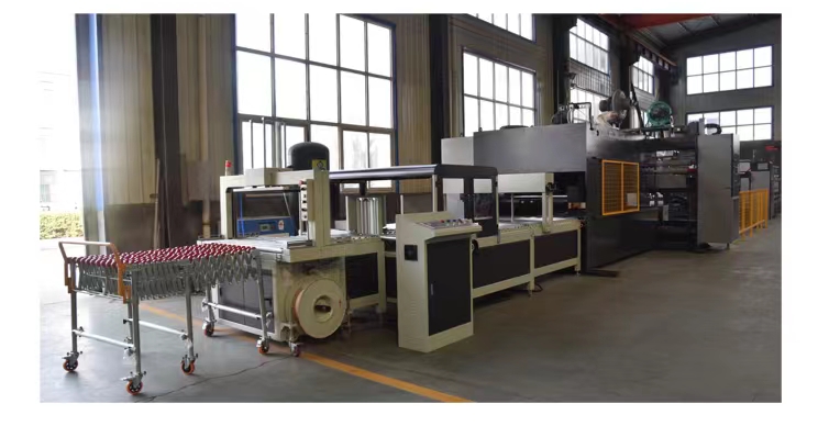 Printing slotting die cutting folding gluing strapping inline